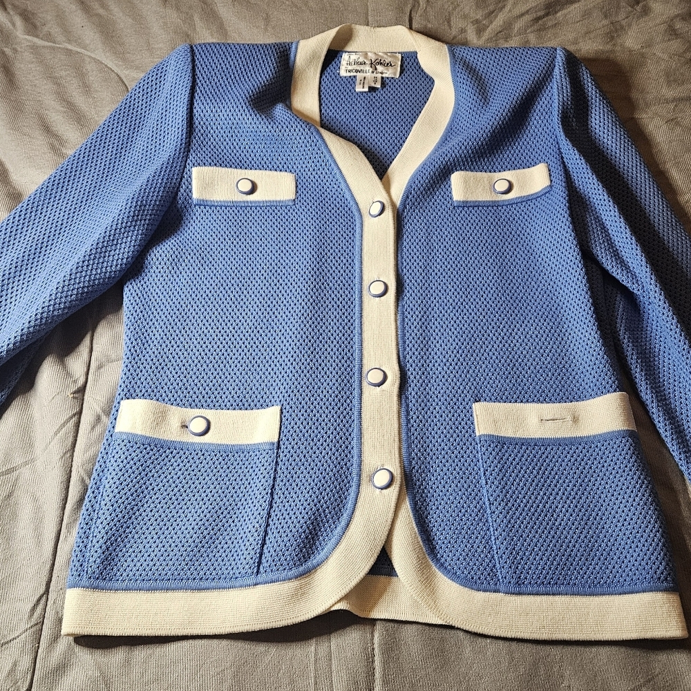 Suit